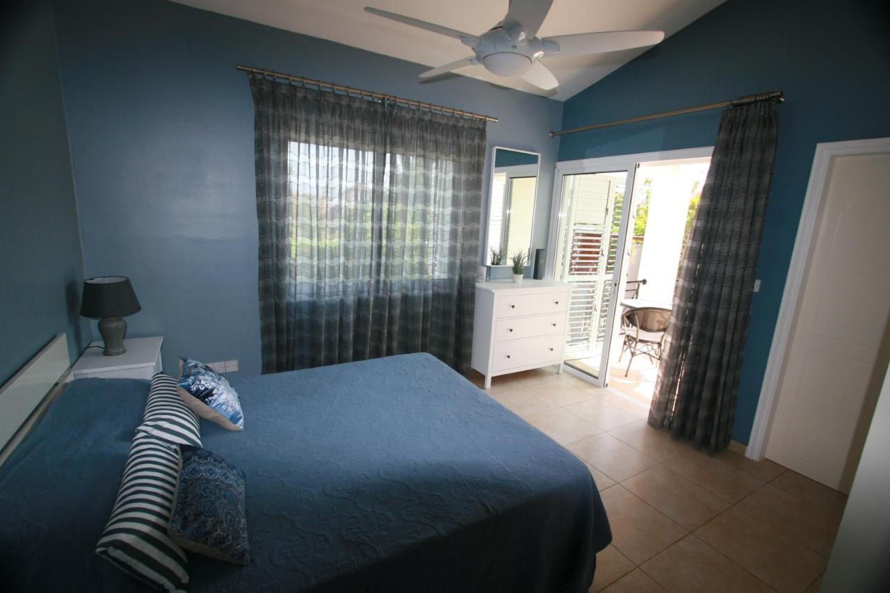 Beach Villa Sofia 尼奥克瑞奥 外观 照片